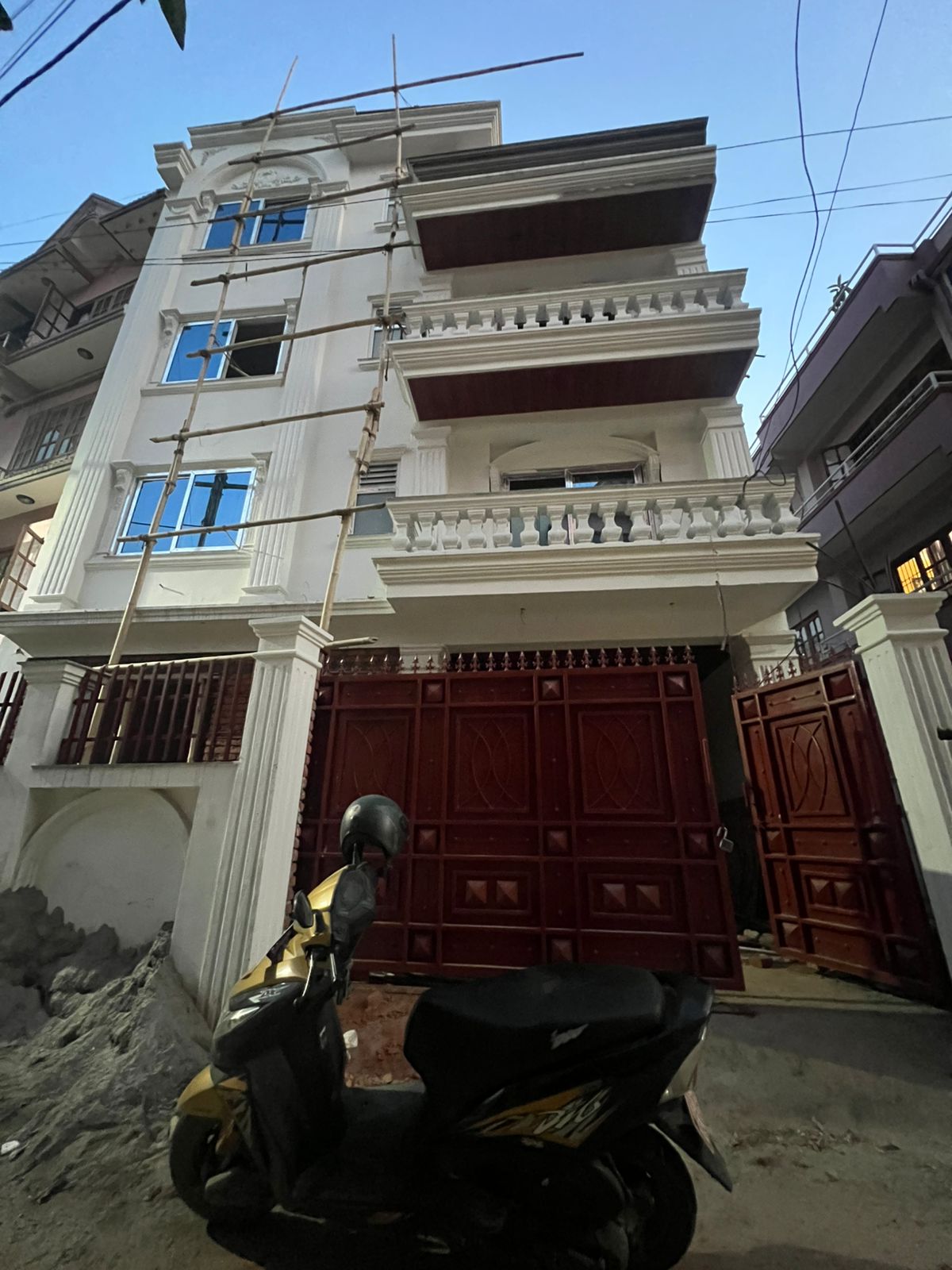 property-image